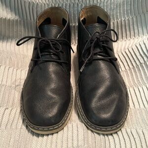 Johnson&Murphy boys leather dress shoes size 6
